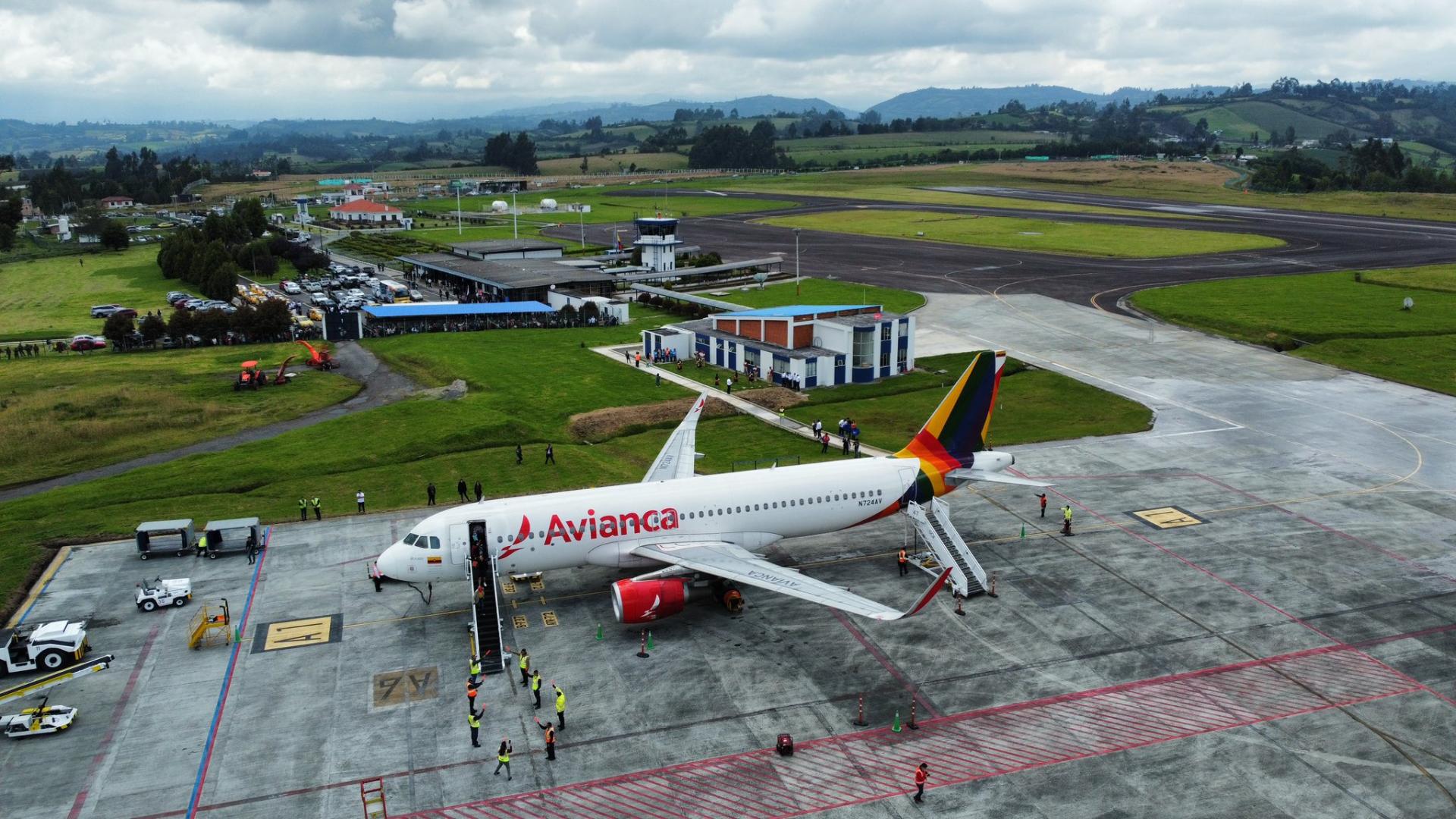 Nueva ruta aérea en Colombia vuelo BogotáIpiales AeroCivil